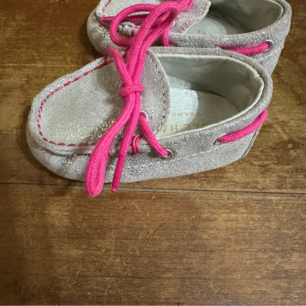 Cole Haan‎ Toddler Girls Size 1 Shoes Silver Glittery Loafers/Pink Shoestrings